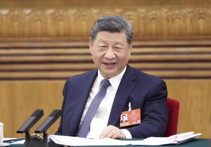 3月5日下午，中共中央总书记、国家主席、中央军委主席习近平参加他所在的十四届全国人大四次会议江苏代表团审议。新华社发（盛佳鹏 摄）